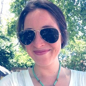 Meet your Posher, Violet